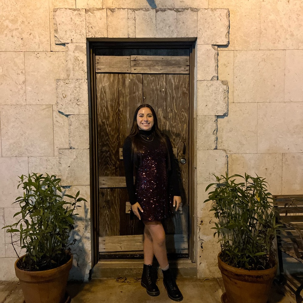 Meet your Posher, Sabrina